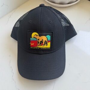 Mountain Hardwear Black Mesh Cap